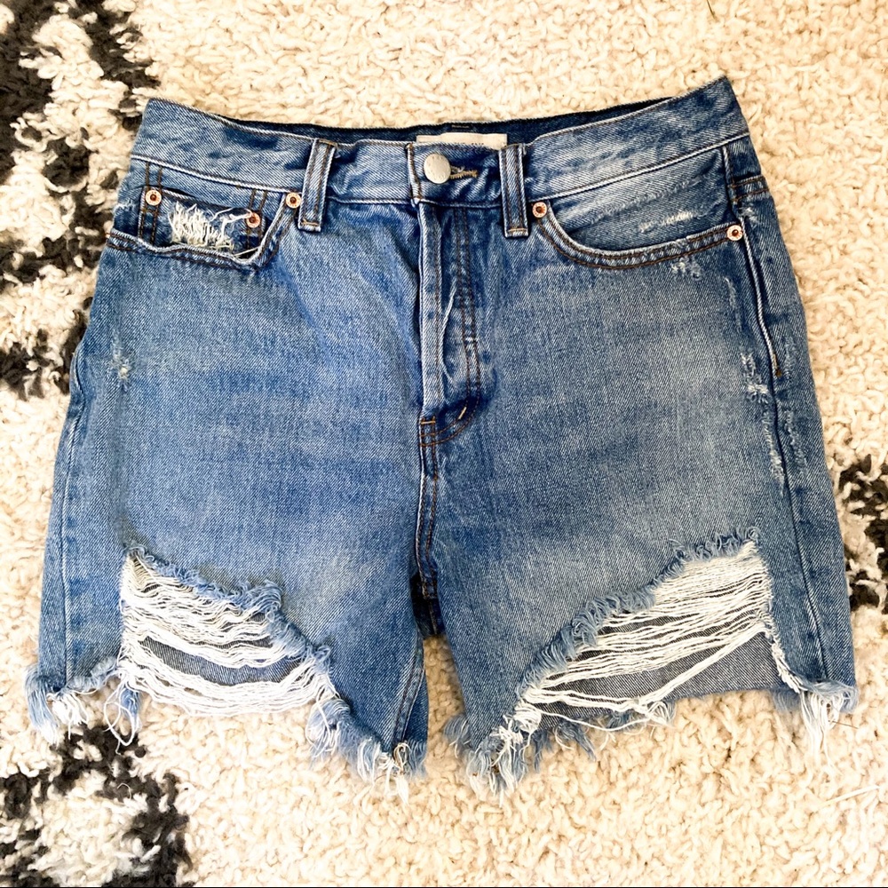 We The Free Denim Distressed Cuttoff shorts